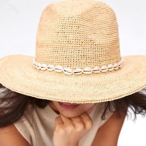 Zara natural color raffia hat with shell trim